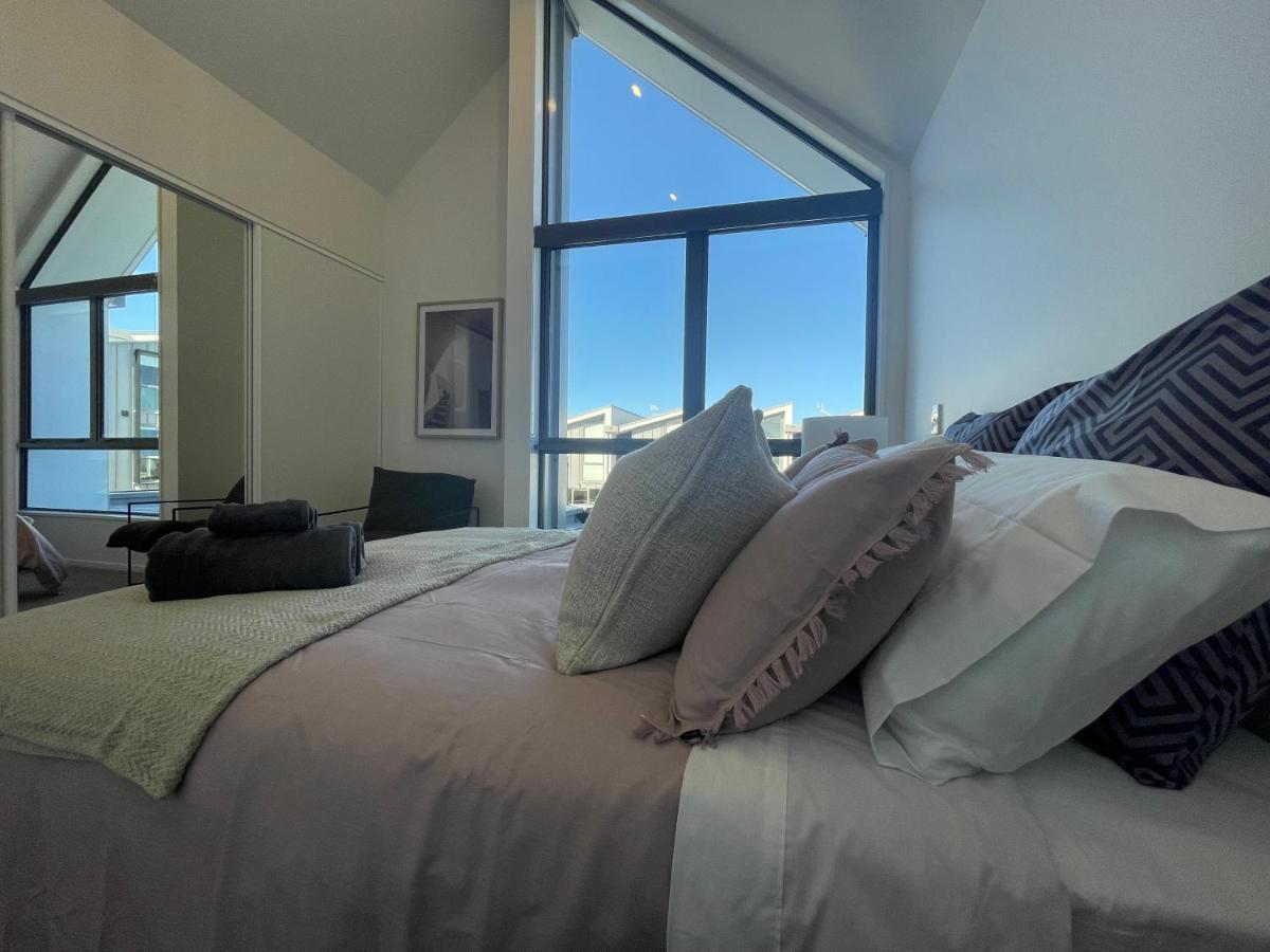 Inner City Luxury With Free Parking Christchurch Exterior photo