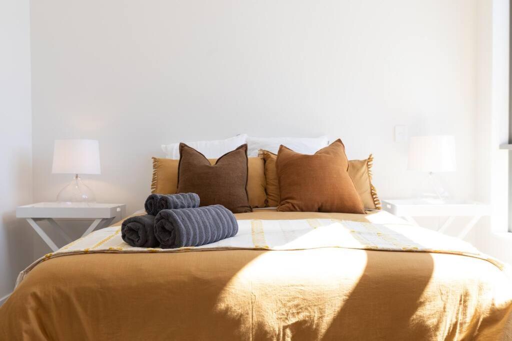Inner City Luxury With Free Parking Christchurch Exterior photo