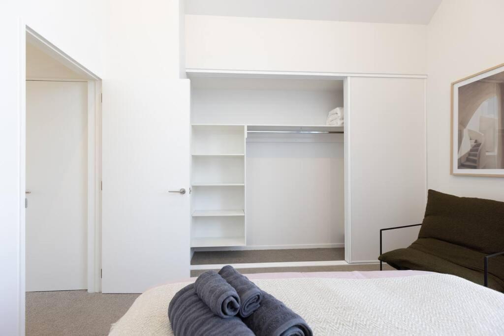 Inner City Luxury With Free Parking Christchurch Exterior photo